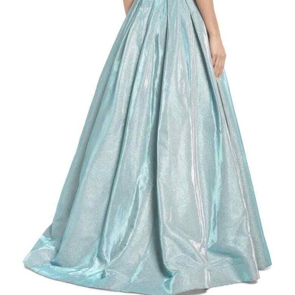 MAC DUGGAL 25939I SHIMMERING ICE HALTER NECK BALLGOWN sz 12 - Picture 8 of 11